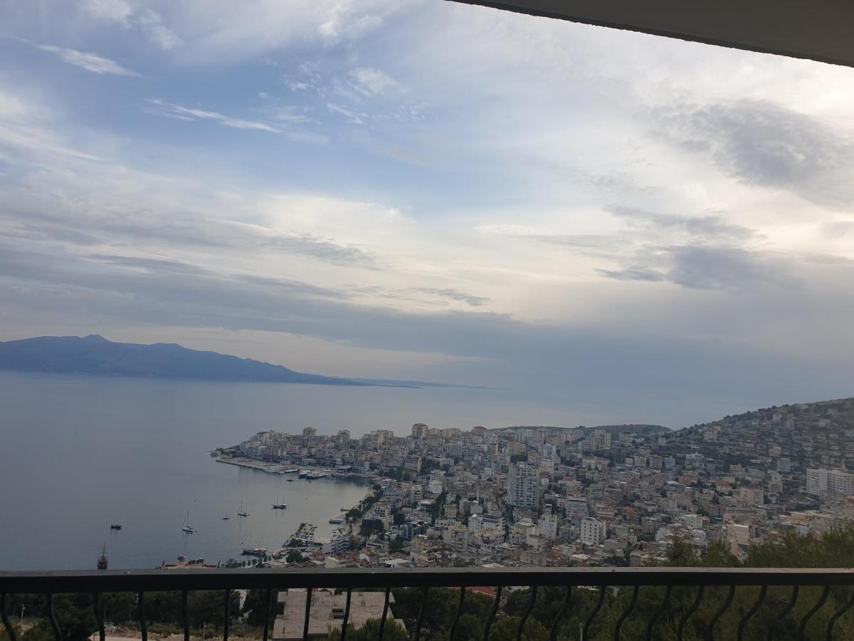 Villa Luiza Sarandë Exteriör bild