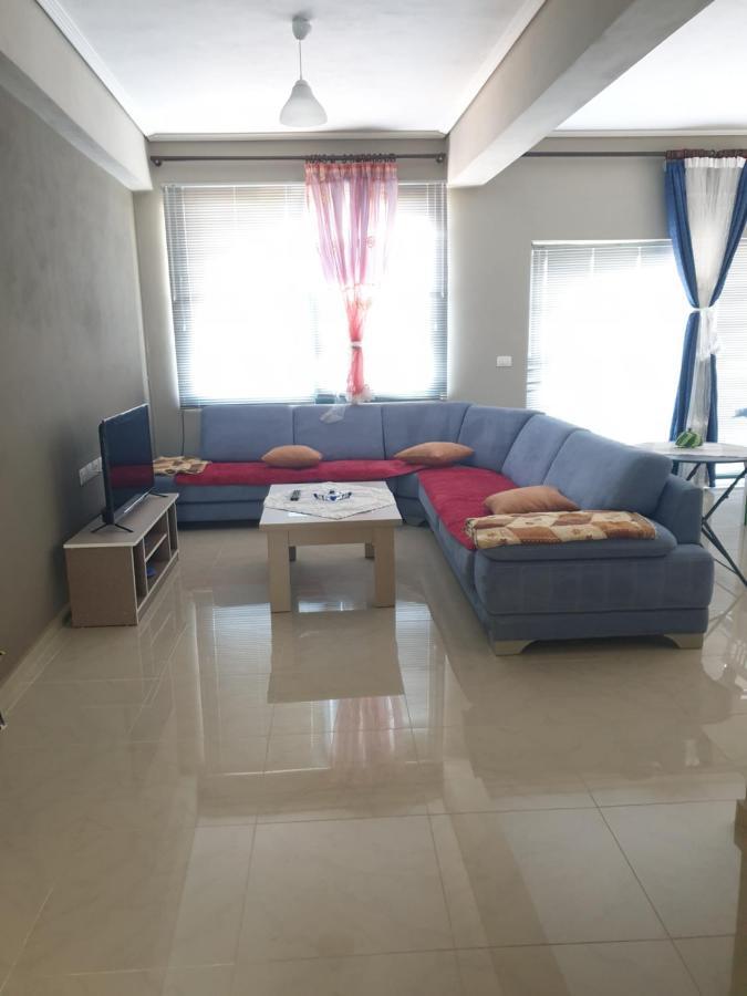 Villa Luiza Sarandë Exteriör bild