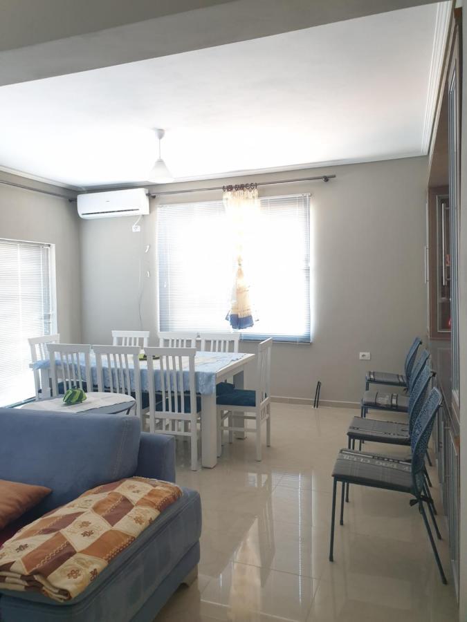Villa Luiza Sarandë Exteriör bild